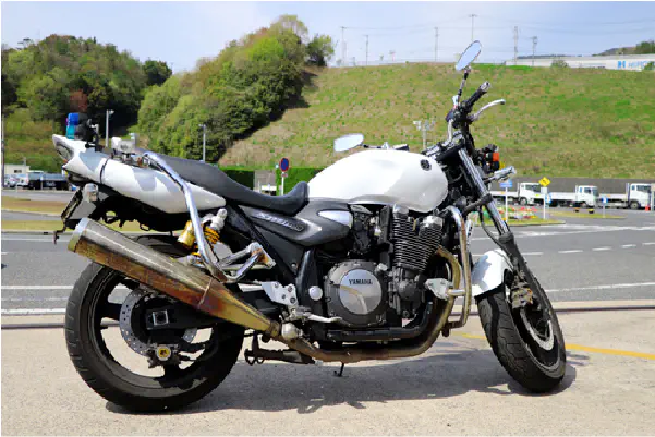 ヤマハXJR1300